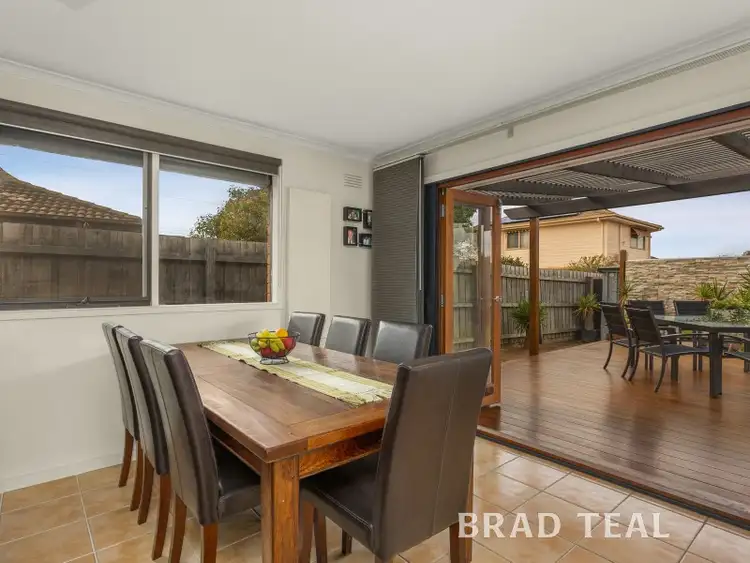 Fifth view of Homely house listing, 7 Rutherglen Way, Taylors Lakes VIC 3038