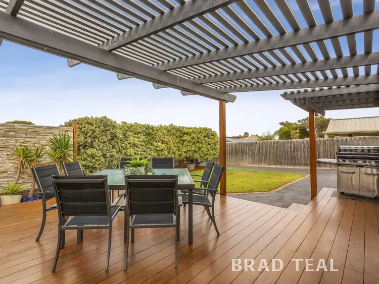 Sixth view of Homely house listing, 7 Rutherglen Way, Taylors Lakes VIC 3038