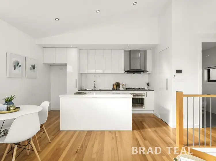 Fourth view of Homely townhouse listing, 1/28 Bulla Road, Strathmore VIC 3041