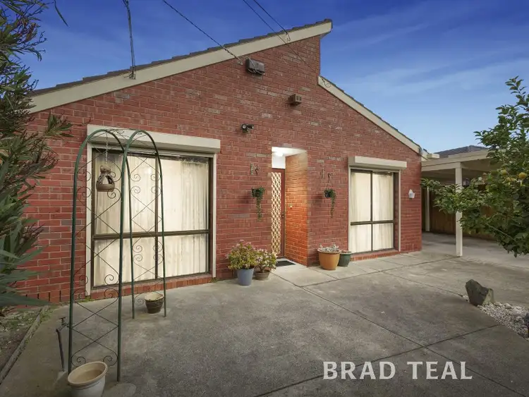 1/5 Derwent Court, Gladstone Park VIC 3043