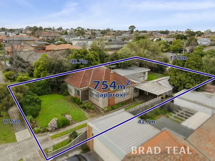 Main view of Homely house listing, 32 Deakin Street, Essendon VIC 3040