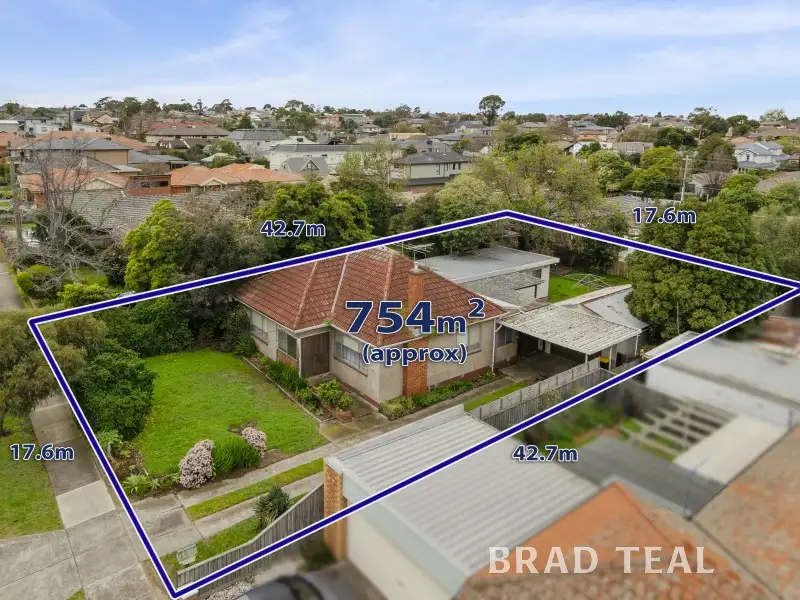Main view of Homely house listing, 32 Deakin Street, Essendon VIC 3040