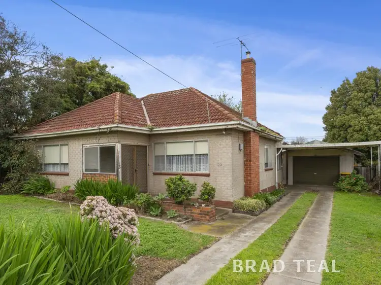 Second view of Homely house listing, 32 Deakin Street, Essendon VIC 3040