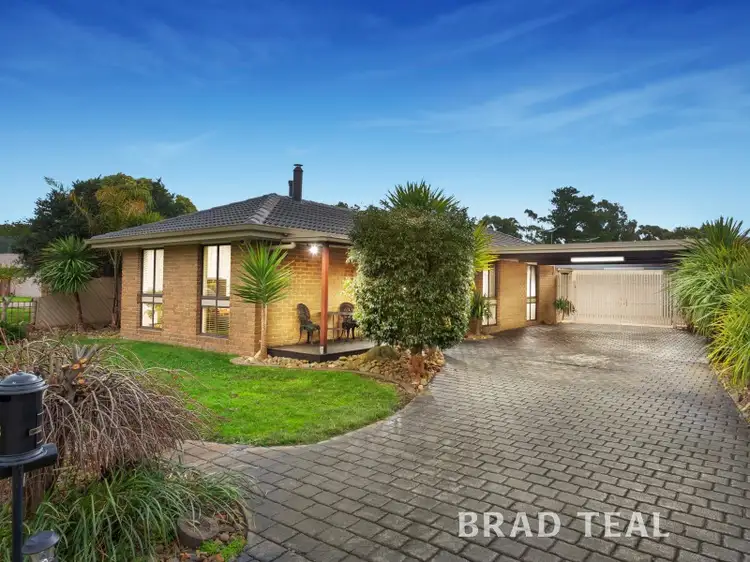 88 Muirfield Drive, Sunbury VIC 3429