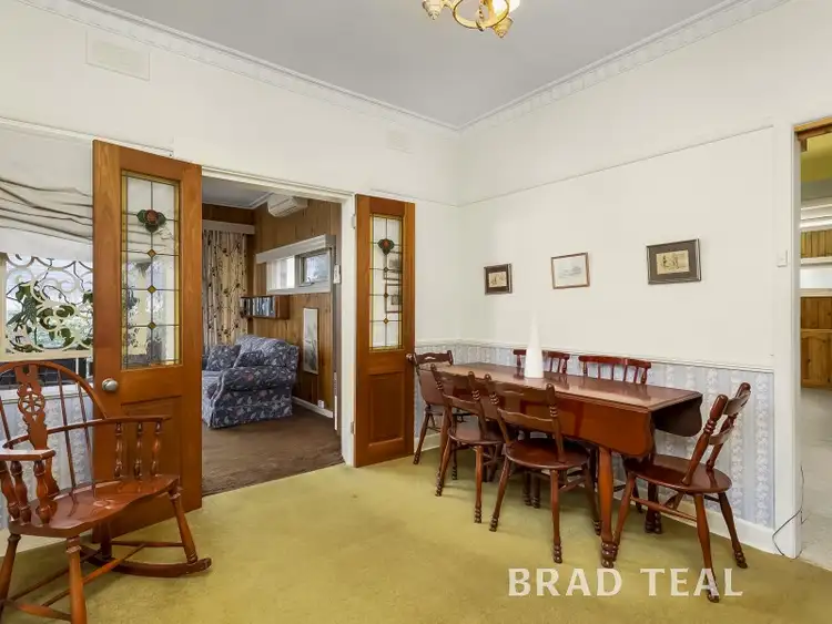 Fifth view of Homely house listing, 30 Glenview Road, Strathmore VIC 3041