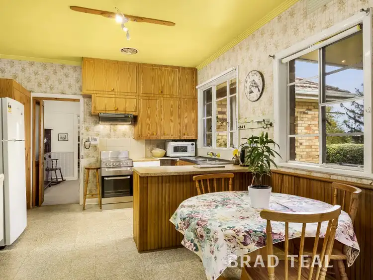 Sixth view of Homely house listing, 30 Glenview Road, Strathmore VIC 3041