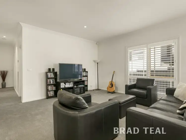 Fourth view of Homely unit listing, 1/6 Magdala Avenue, Strathmore VIC 3041