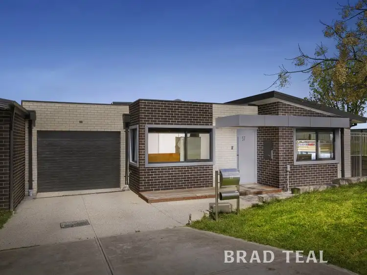 37 Peck Avenue, Strathmore VIC 3041