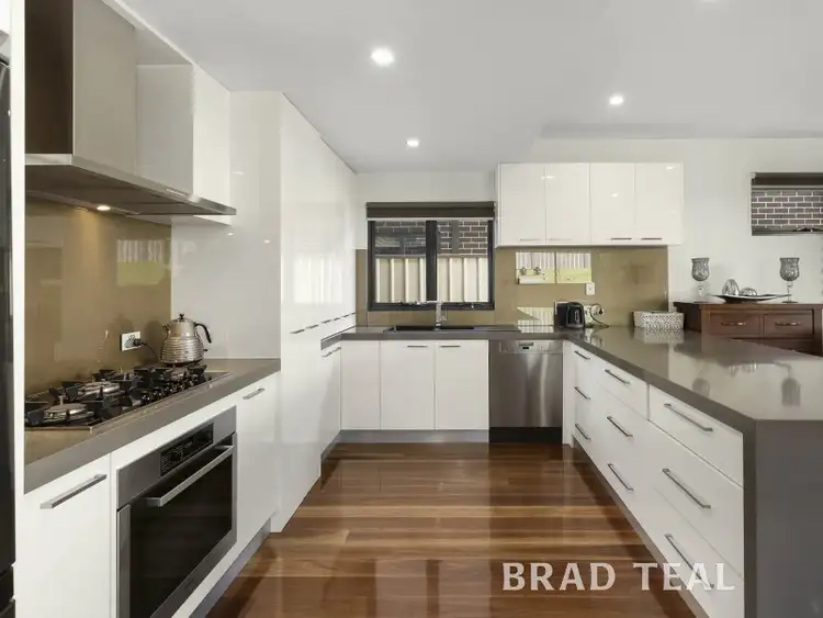 Fifth view of Homely house listing, 37 Peck Avenue, Strathmore VIC 3041