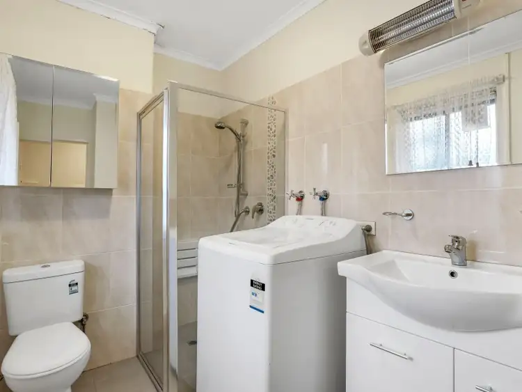 Fifth view of Homely apartment listing, 2/21 Grice Crescent, Essendon VIC 3040