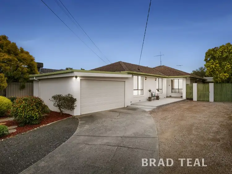 5 Barina Close, Keilor Downs VIC 3038