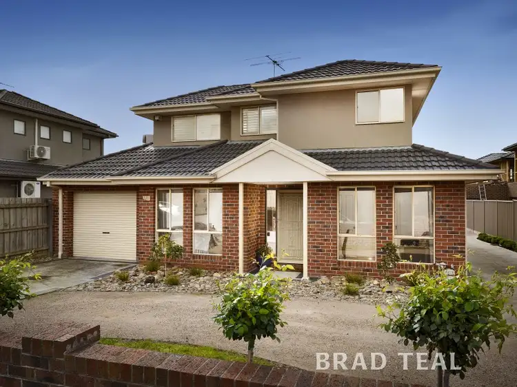 1/8 Arvern Avenue, Avondale Heights VIC 3034