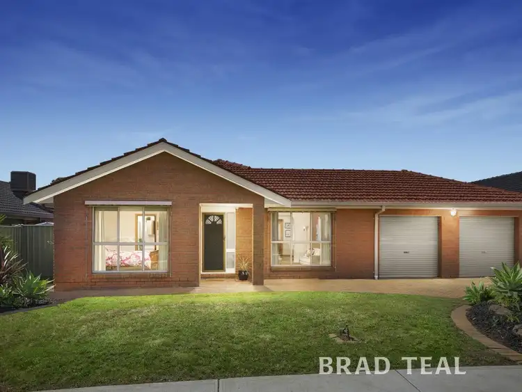 35 Fastnet Drive, Taylors Lakes VIC 3038