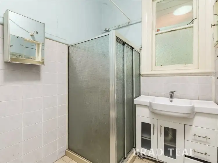 Fifth view of Homely house listing, 256 Woodland Street, Strathmore VIC 3041