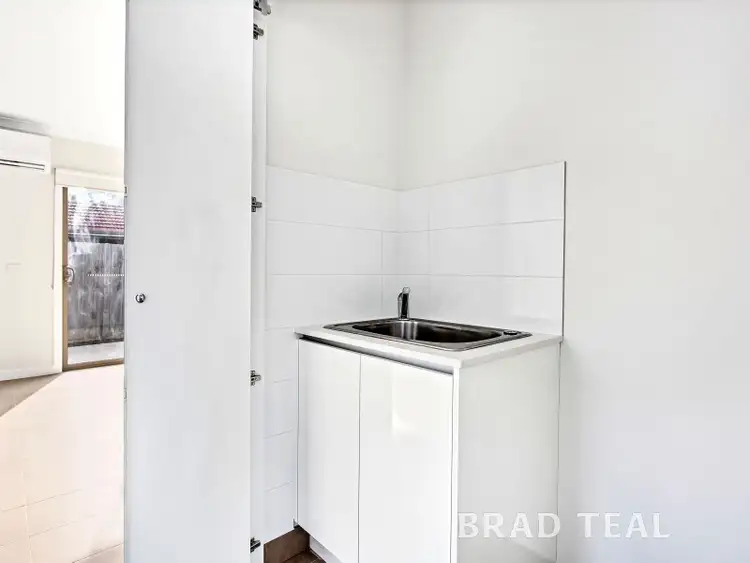 Fifth view of Homely unit listing, 2/7 Bawden Court, Pascoe Vale VIC 3044