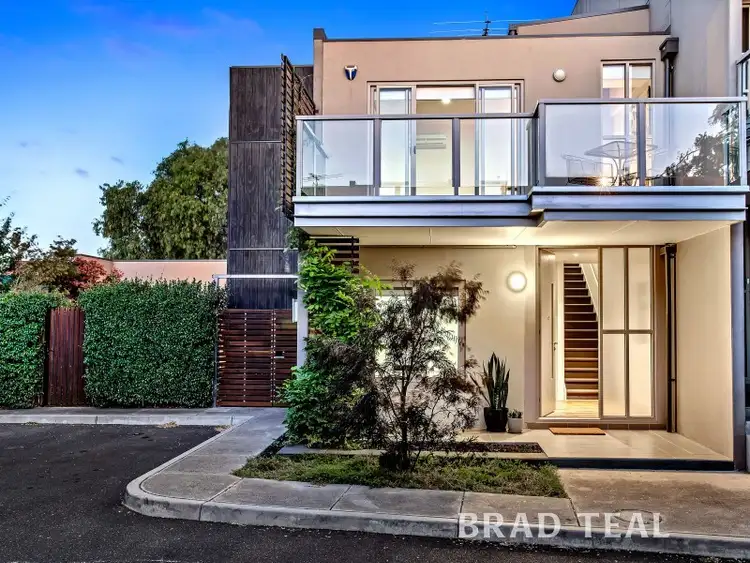 Main view of Homely townhouse listing, 17/4-12 Fisher Parade, Ascot Vale VIC 3032