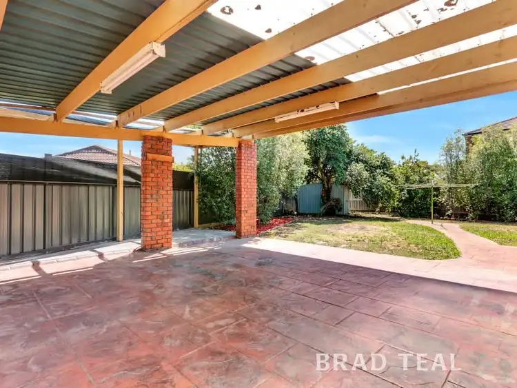 Sixth view of Homely house listing, 2 Hatton Court, Sydenham VIC 3037