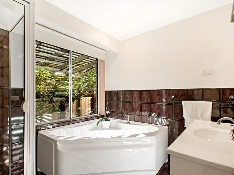 Sixth view of Homely house listing, 9 Wotan Close, Keilor Downs VIC 3038