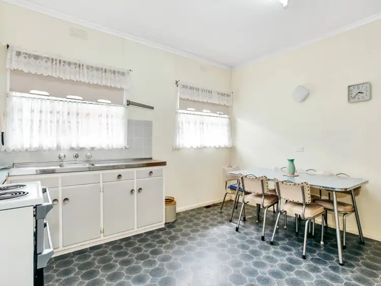 Fifth view of Homely house listing, 53 Hayes Road, Strathmore VIC 3041