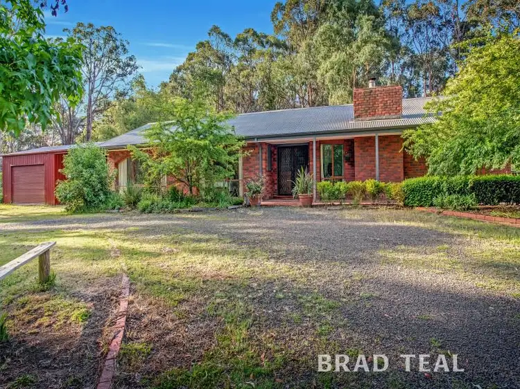 30 Ryans Road, Woodend VIC 3442