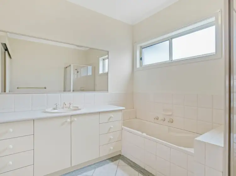 Sixth view of Homely unit listing, 2/21 Gregory Street, Oak Park VIC 3046