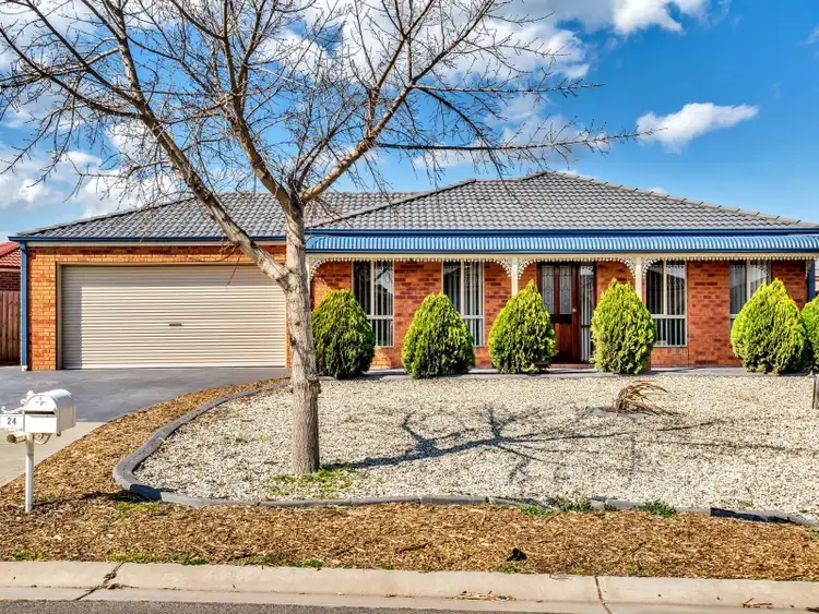 24 Cover Drive, Sunbury VIC 3429