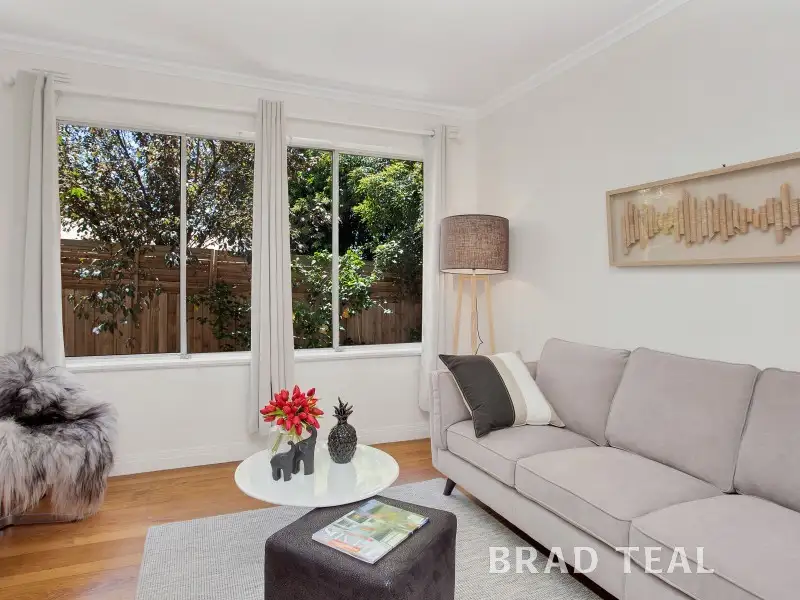 Main view of Homely apartment listing, 2/202A Pascoe Vale Road, Essendon VIC 3040