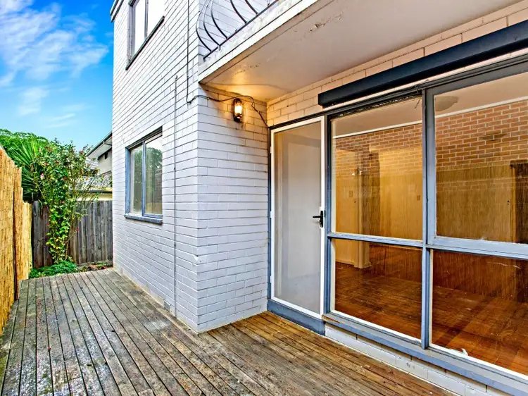 Sixth view of Homely apartment listing, 2/560 Pascoe Vale Road, Pascoe Vale VIC 3044