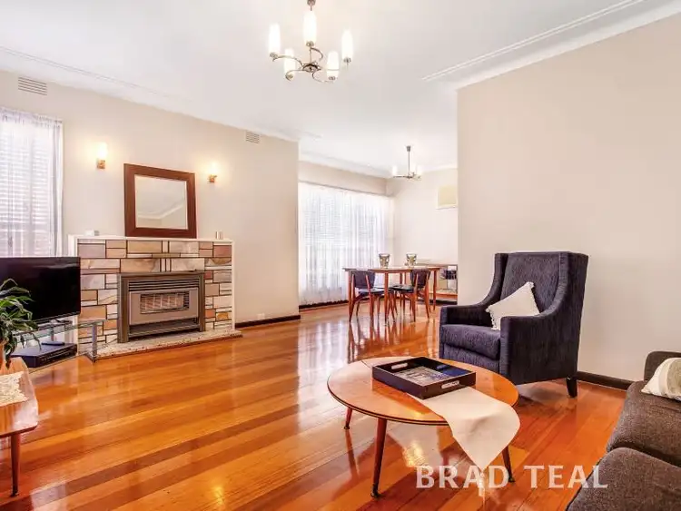 Second view of Homely house listing, 6 Arnold Court, Pascoe Vale VIC 3044
