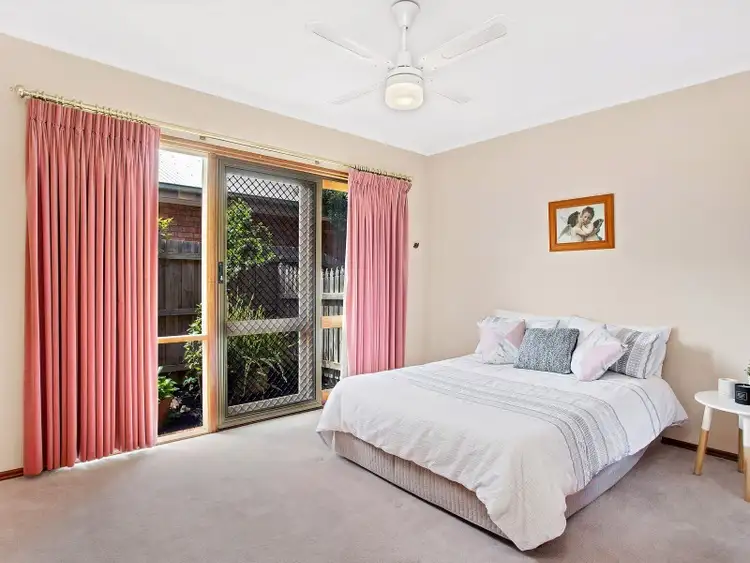 Fourth view of Homely house listing, 10 Ventura Court, Taylors Lakes VIC 3038