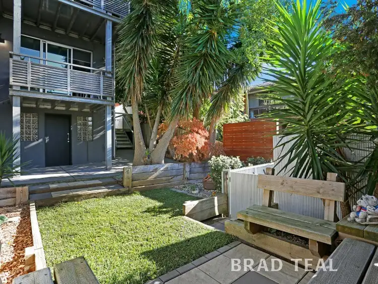 6 Bourke Street, Essendon West VIC 3040