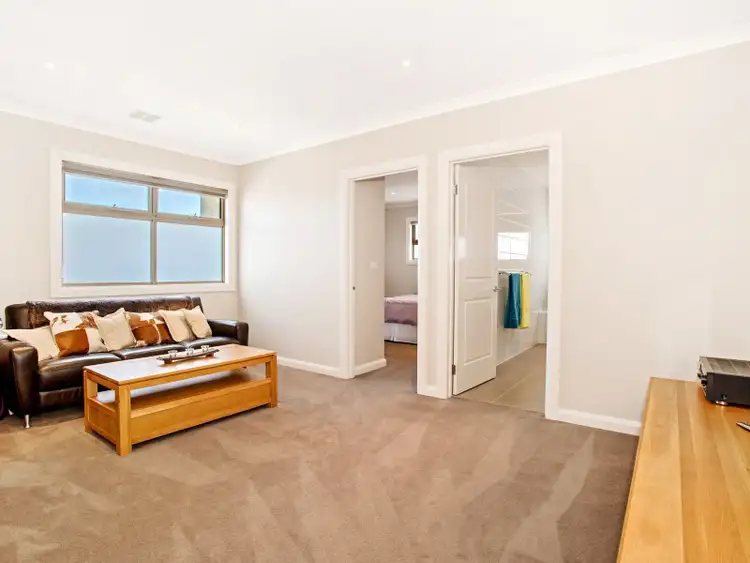 Sixth view of Homely townhouse listing, 21 Henry Street, Keilor East VIC 3033