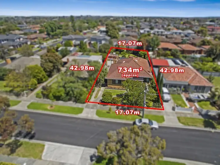 27 Quick Street, Pascoe Vale VIC 3044