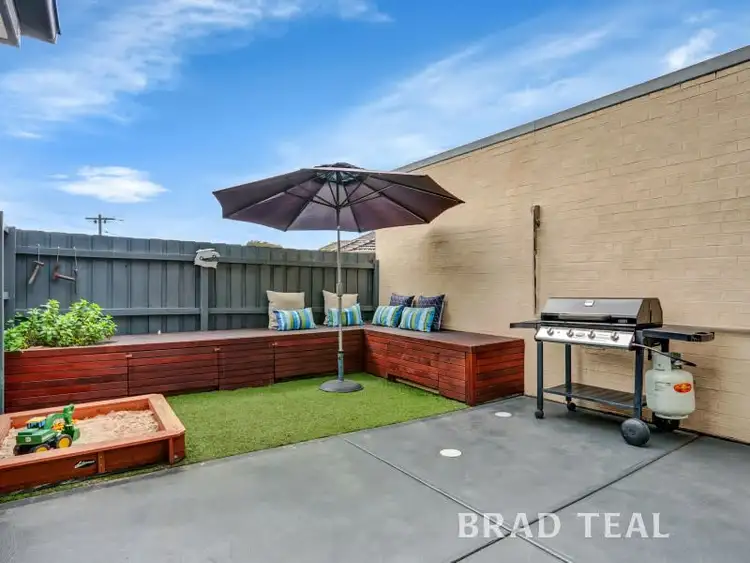 Sixth view of Homely townhouse listing, 33 Everard Street, Glenroy VIC 3046
