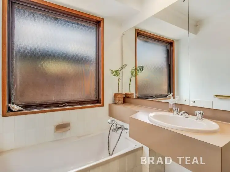 Fifth view of Homely house listing, 29 Valewood Drive, Kealba VIC 3021