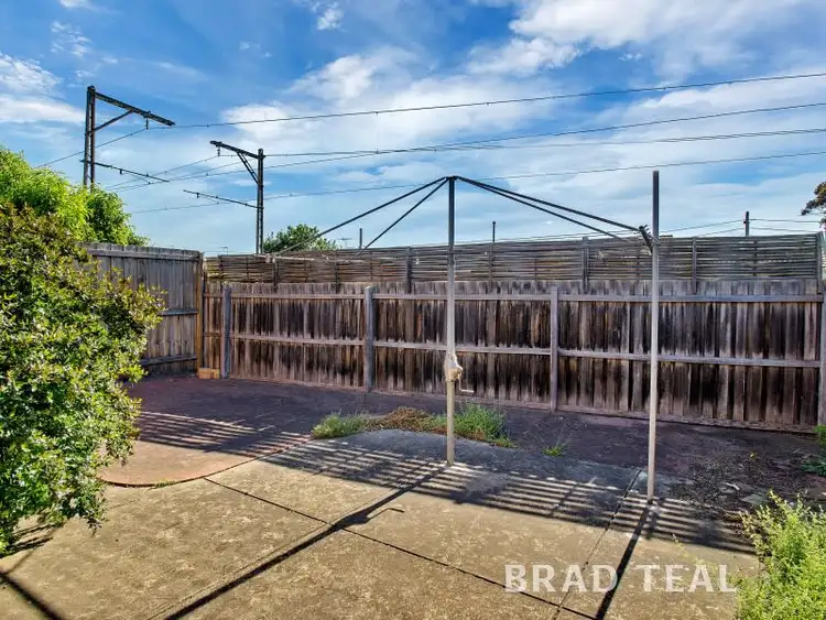 Sixth view of Homely unit listing, 4 Kaye Court, Coburg VIC 3058