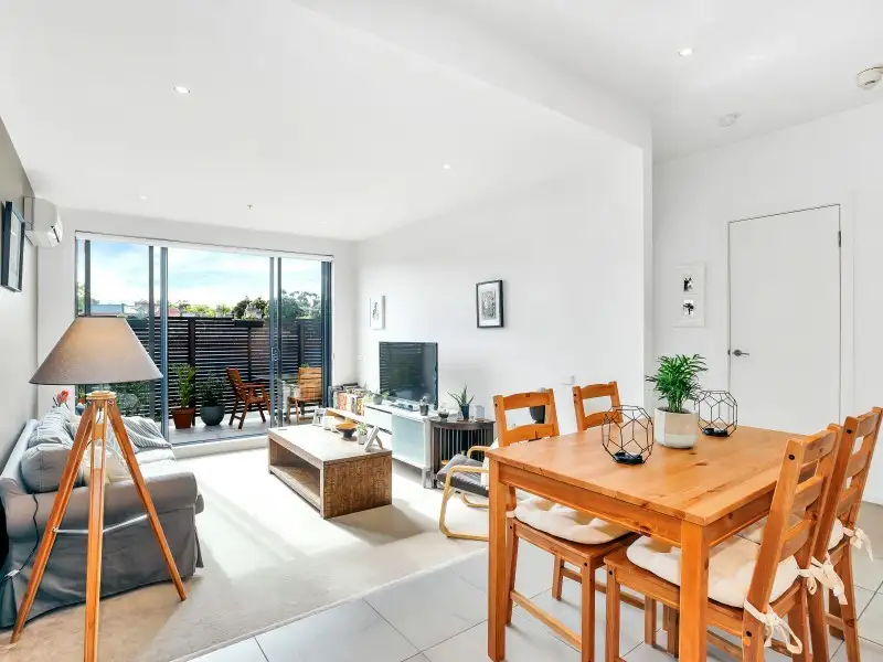 Main view of Homely apartment listing, 15/100 Union Road, Ascot Vale VIC 3032