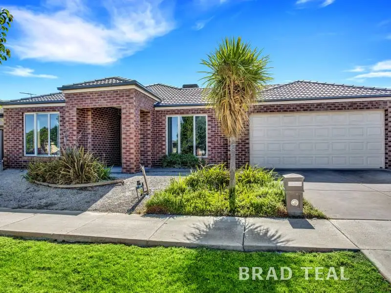 Main view of Homely house listing, 4 Peartree Grove, Burnside Heights VIC 3023