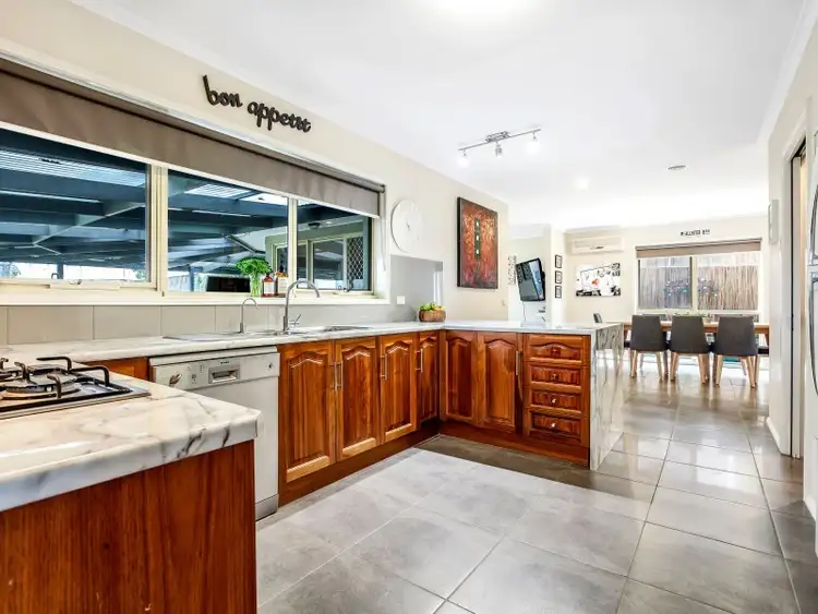 Second view of Homely house listing, 29 Bundanoon Avenue, Sunbury VIC 3429