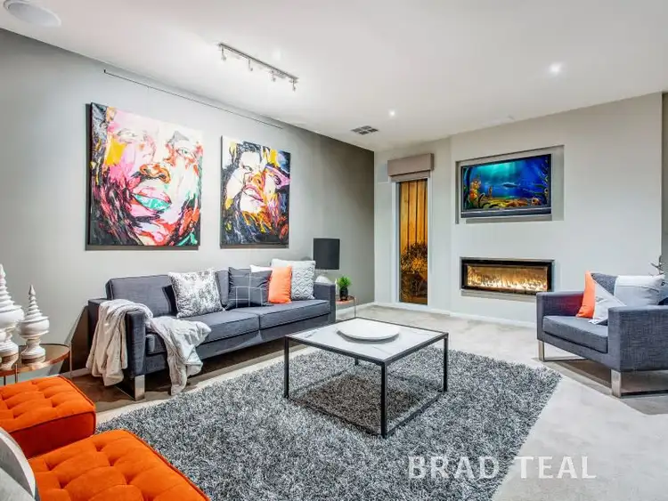 Second view of Homely house listing, 12 Loch Crescent, Strathmore VIC 3041