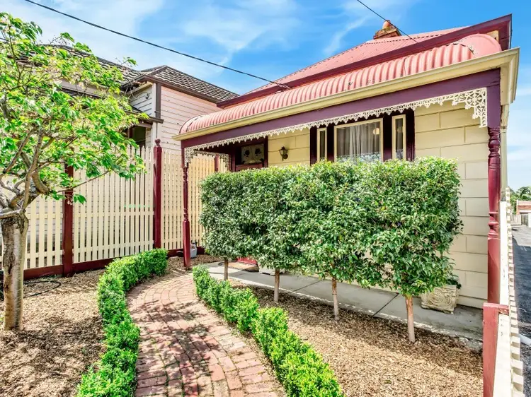 2 Collins Street, Essendon VIC 3040