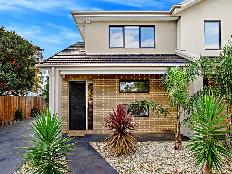 2/12 Lake Avenue, Pascoe Vale VIC 3044