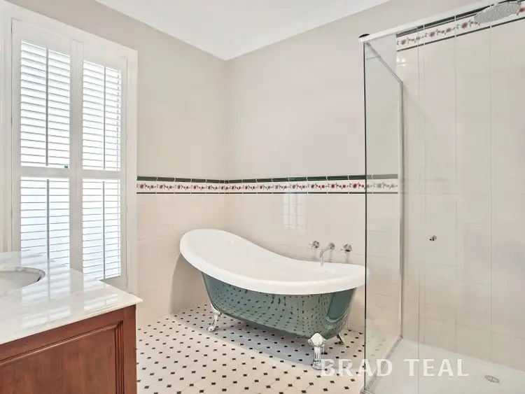 Fifth view of Homely house listing, 17 Pembury Way, Hillside VIC 3037