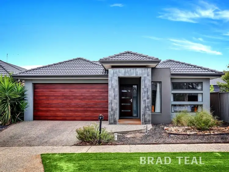 7 Bursaria Drive, Caroline Springs VIC 3023