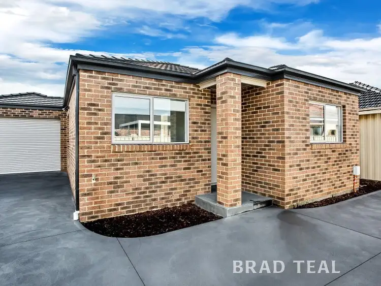 2/7 Bawden Court, Pascoe Vale VIC 3044