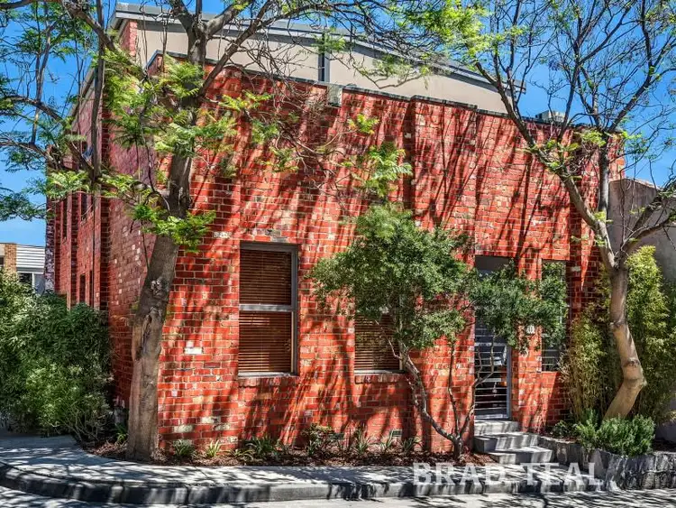 18 Rope Walk, Brunswick VIC 3056