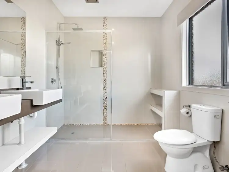 Fifth view of Homely townhouse listing, 2/56 View Street, Pascoe Vale VIC 3044