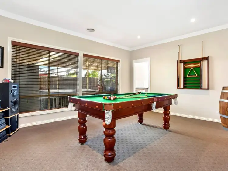 Sixth view of Homely house listing, 2 Parklea Court, Sunbury VIC 3429