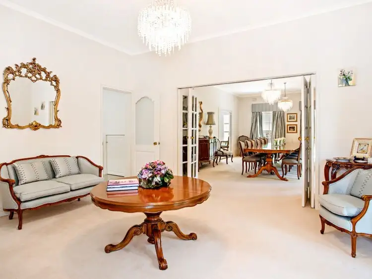 Third view of Homely house listing, 5 Clover Court, Keilor East VIC 3033