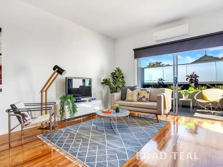 Third view of Homely townhouse listing, 3/114-118 Cumberland Road, Pascoe Vale VIC 3044